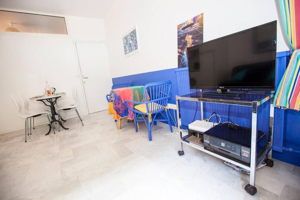 French Riviera: Seafront Apt & Pool Near Monaco Rocabruna Exterior foto