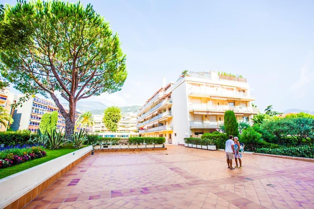 French Riviera: Seafront Apt & Pool Near Monaco Rocabruna Exterior foto
